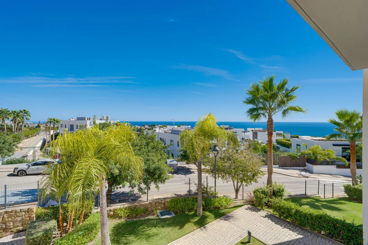 Cabopino – Moderne leilighet med panoramautsikt og to garasjeplasser – bilde 6