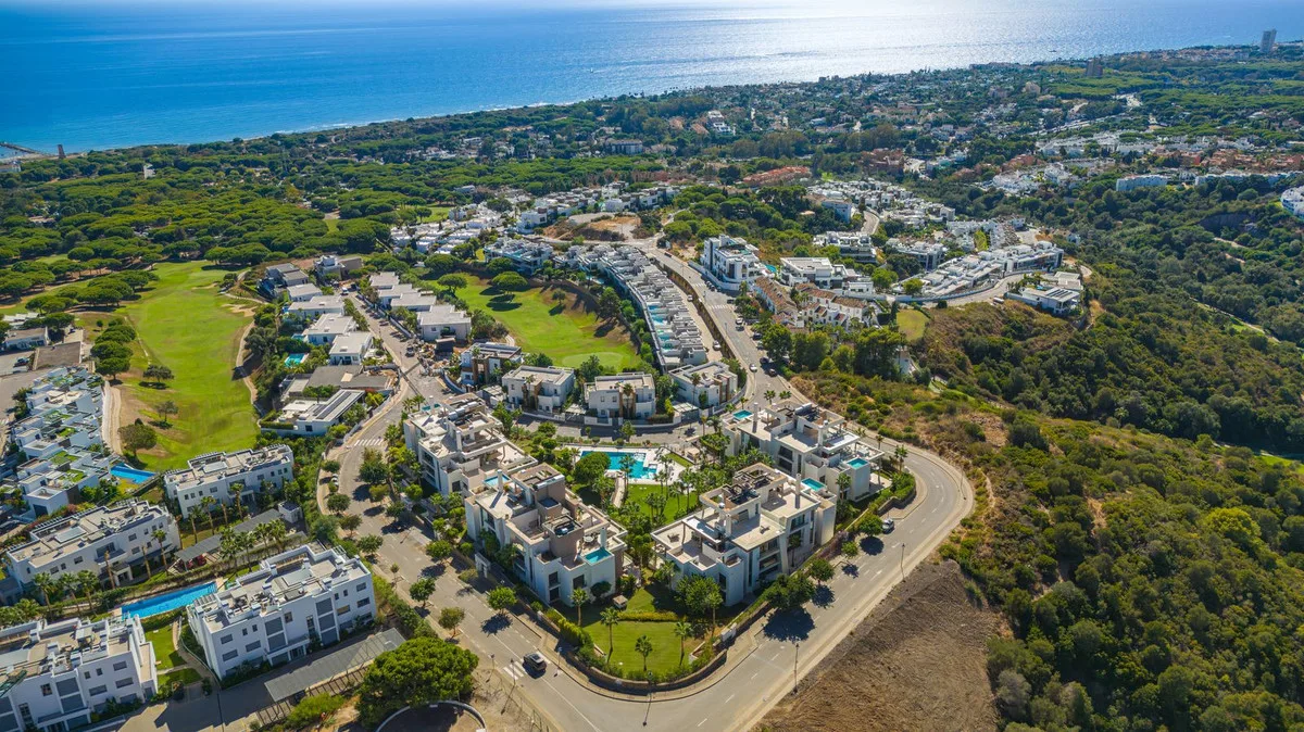 Cabopino – Moderne leilighet med panoramautsikt og to garasjeplasser – bilde 39