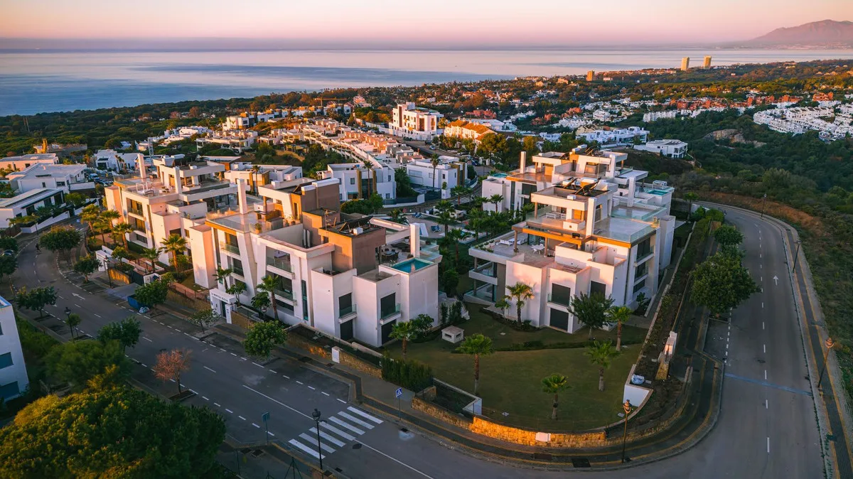 Cabopino – Moderne leilighet med panoramautsikt og to garasjeplasser – bilde 46