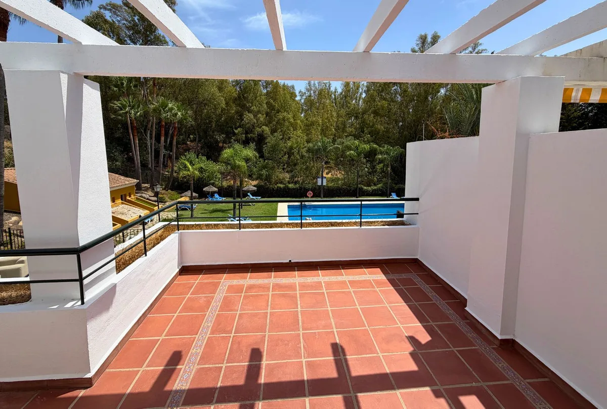 Señorío de Gonzaga, Nueva Andalucía – Renovert toppleilighet i Golf Valley – bilde 6