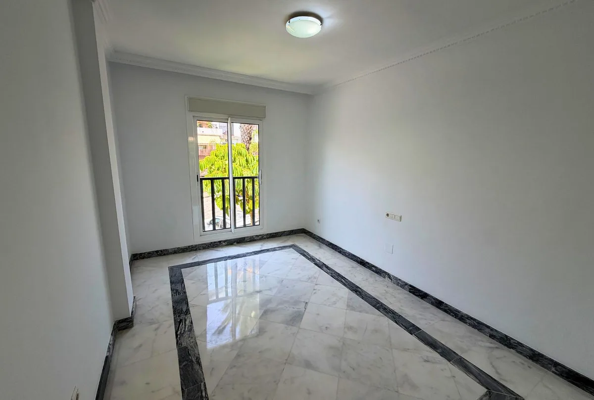 Señorío de Gonzaga, Nueva Andalucía – Renovert toppleilighet i Golf Valley – bilde 28