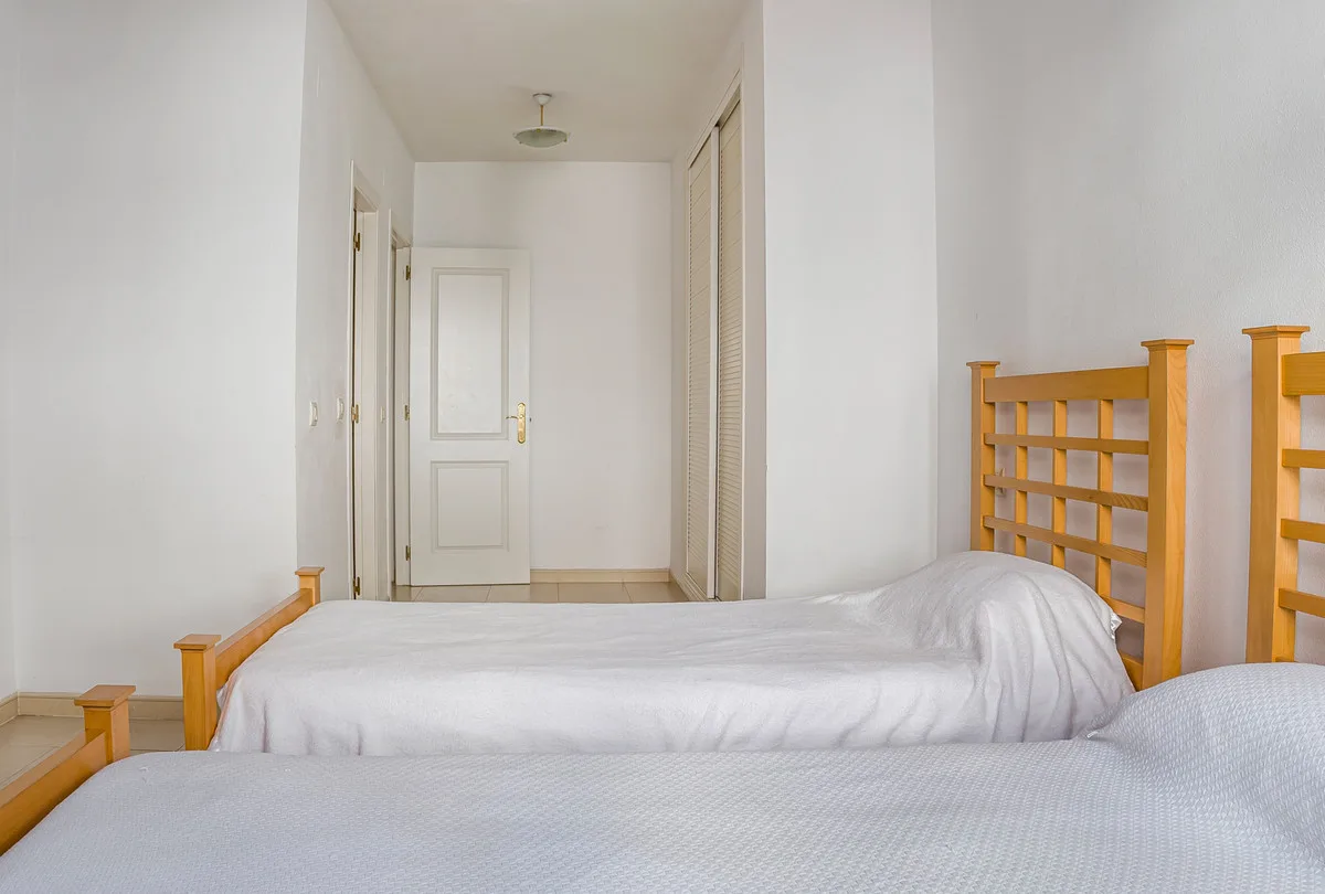 La Maestranza, Nueva Andalucía – Leilighet med to en suite-soverom og potensial for tre – bilde 10