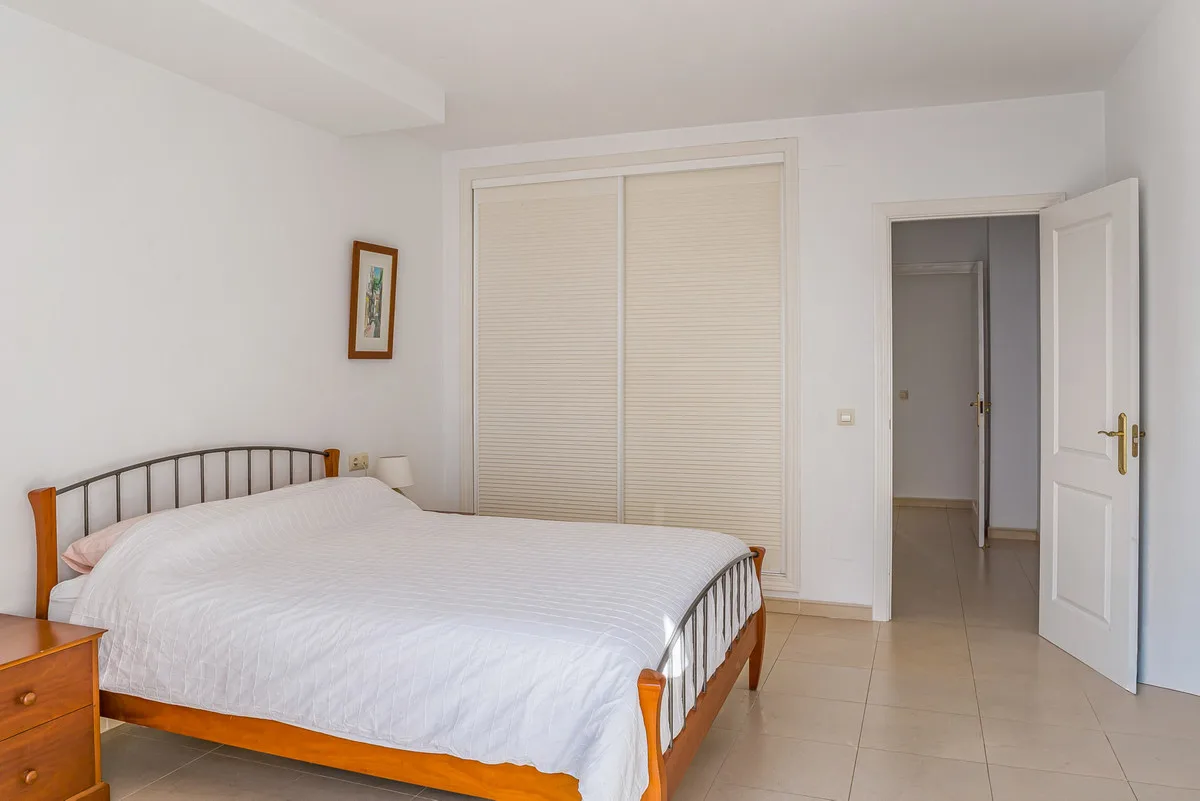 La Maestranza, Nueva Andalucía – Leilighet med to en suite-soverom og potensial for tre – bilde 19