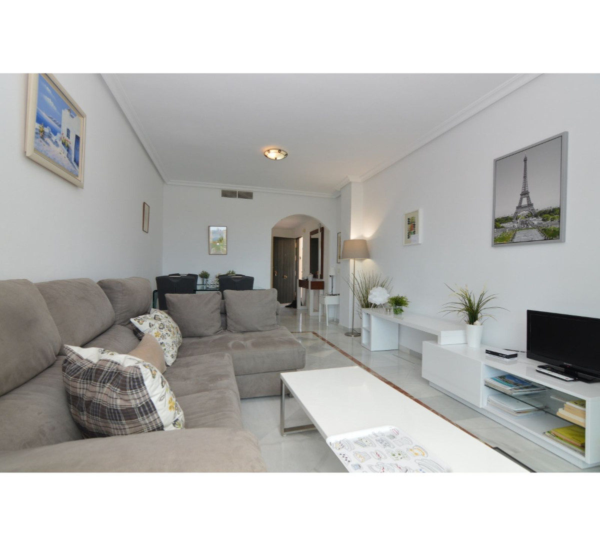 Lorcrimar V, Nueva Andalucía – Hjørne-toppleilighet med stor terrasse – bilde 3
