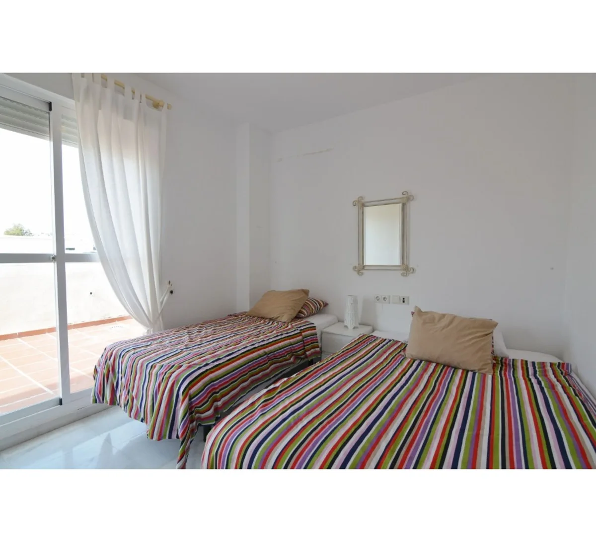 Lorcrimar V, Nueva Andalucía – Hjørne-toppleilighet med stor terrasse – bilde 23