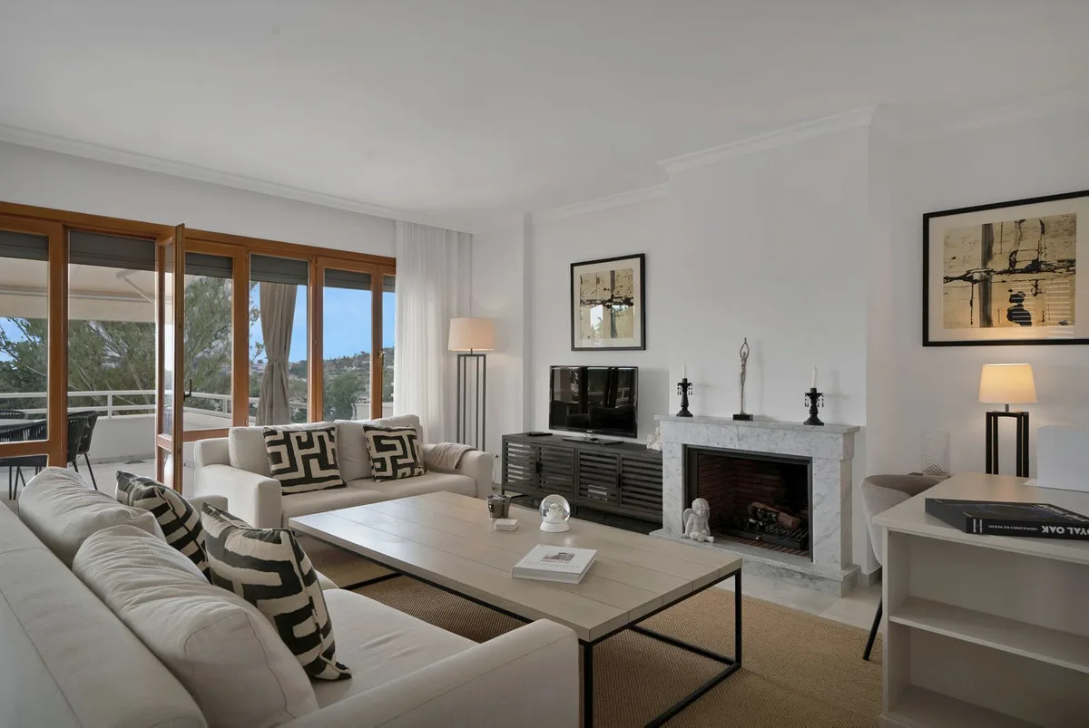 Alcores del Golf, Nueva Andalucía – Renovert leilighet i frontlinje til golfbanen med 87 m² terrasser – bilde 23