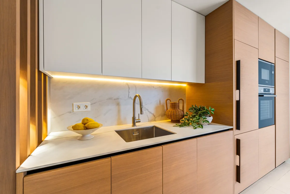 Los Dragos, Nueva Andalucía – Renovert duplex-penthouse i frontlinje til Aloha Golf – bilde 16