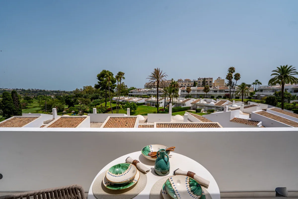 Los Dragos, Nueva Andalucía – Renovert duplex-penthouse i frontlinje til Aloha Golf – bilde 31