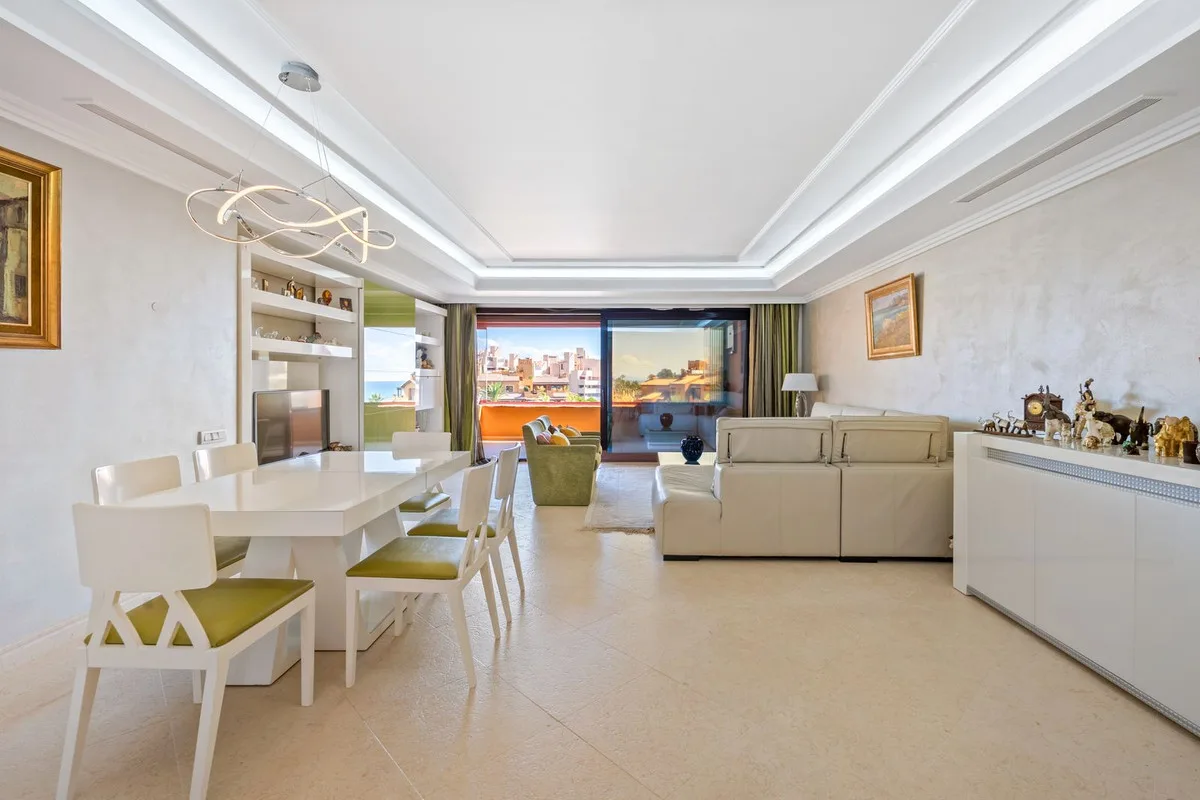 Granados del Mar, Estepona – Leilighet i første strandlinje med terrasse og sjøutsikt – bilde 4