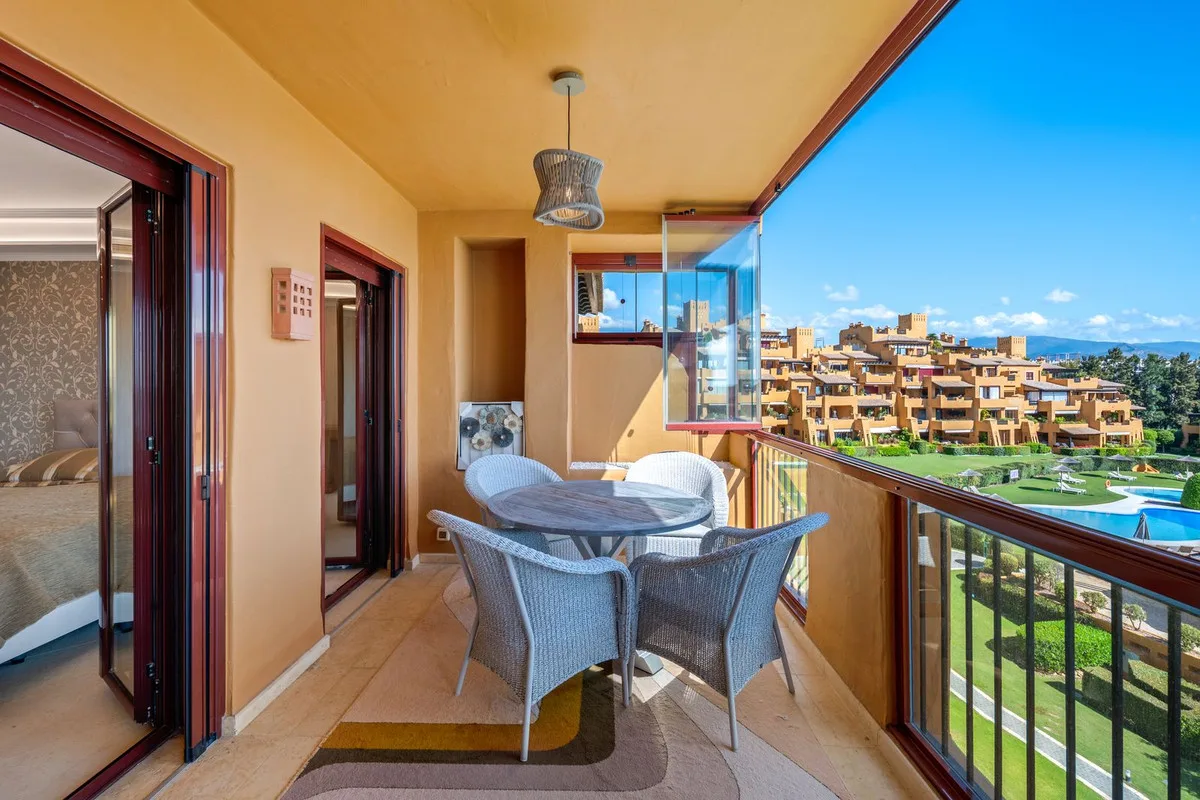 Granados del Mar, Estepona – Leilighet i første strandlinje med terrasse og sjøutsikt – bilde 17