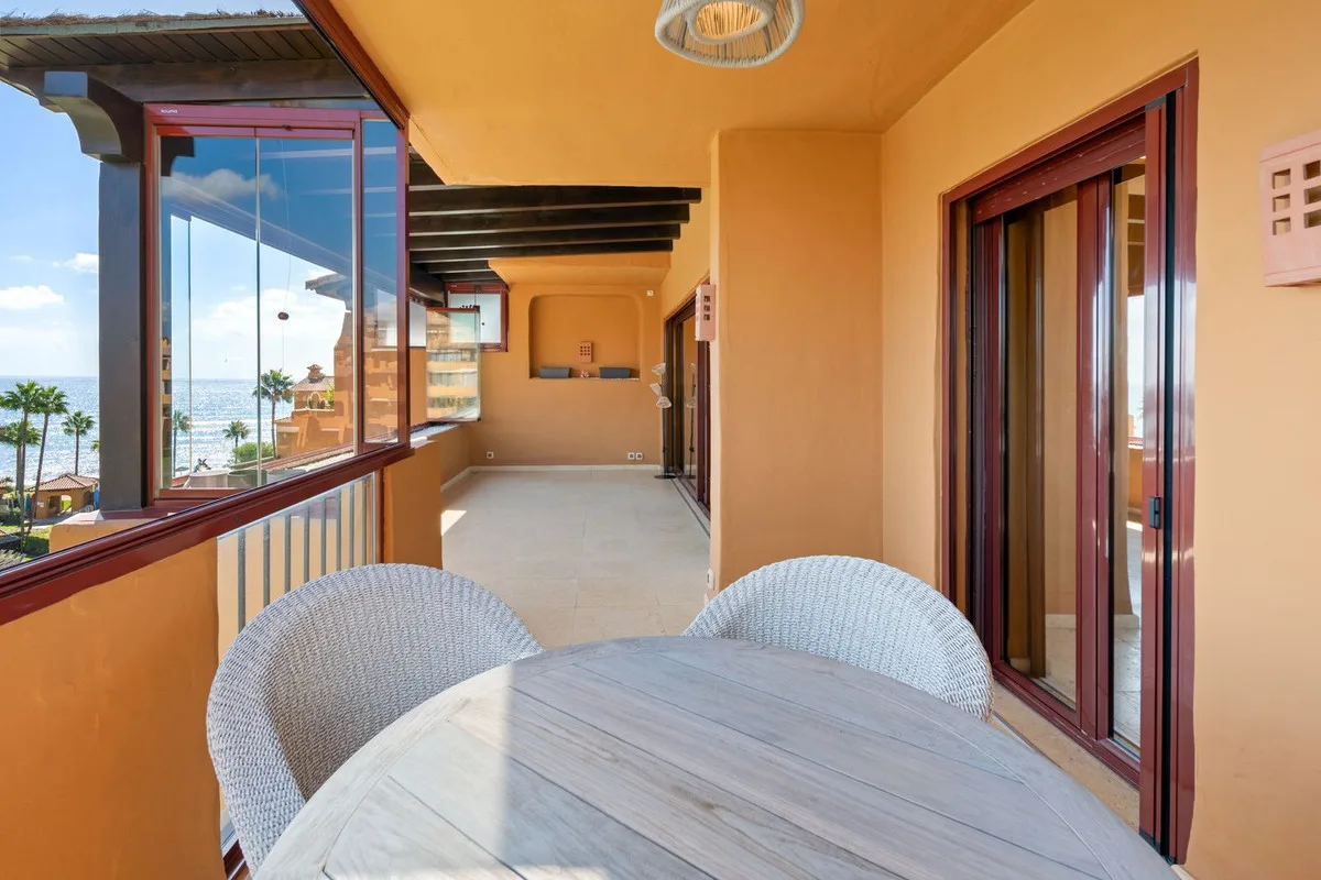 Granados del Mar, Estepona – Leilighet i første strandlinje med terrasse og sjøutsikt – bilde 28