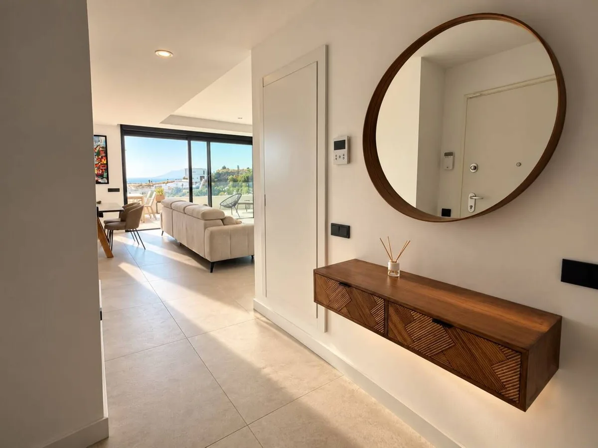 Los Monteros – Penthouse med to store terrasser og sjøutsikt – bilde 10