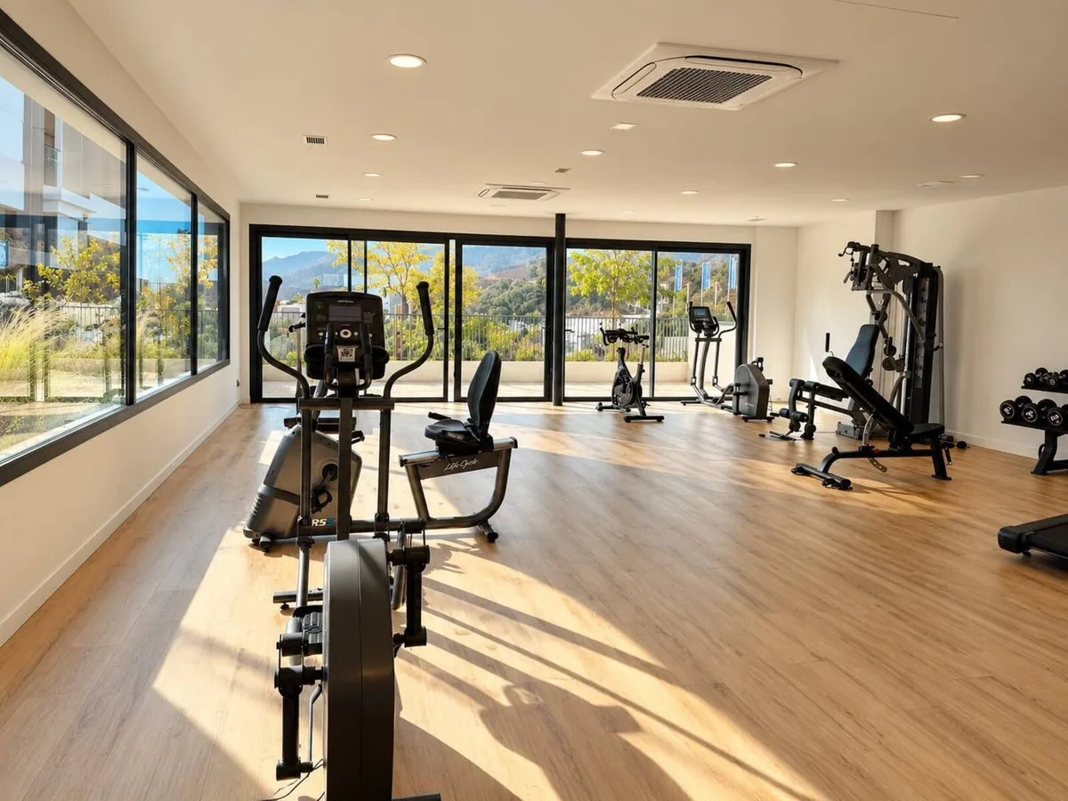 Los Monteros – Penthouse med to store terrasser og sjøutsikt – bilde 31