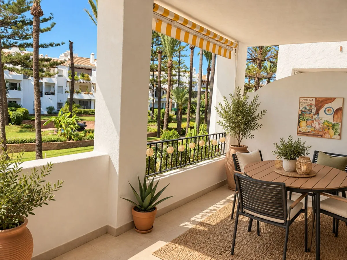 Castiglione, San Pedro de Alcántara – renovert leilighet i første rekke ved stranden, med sjøutsikt og to terrasser – bilde 8