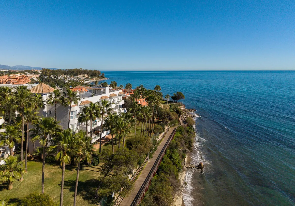 Estepona – 3 soverom, sørvestterrasse og panoramautsikt over havet, med gangavstand til gamlebyen – bilde 24