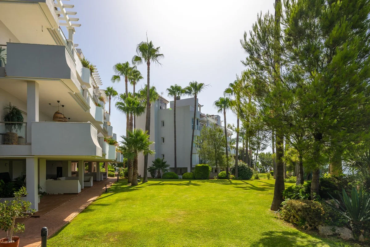 Estepona – 3 soverom, sørvestterrasse og panoramautsikt over havet, med gangavstand til gamlebyen – bilde 25