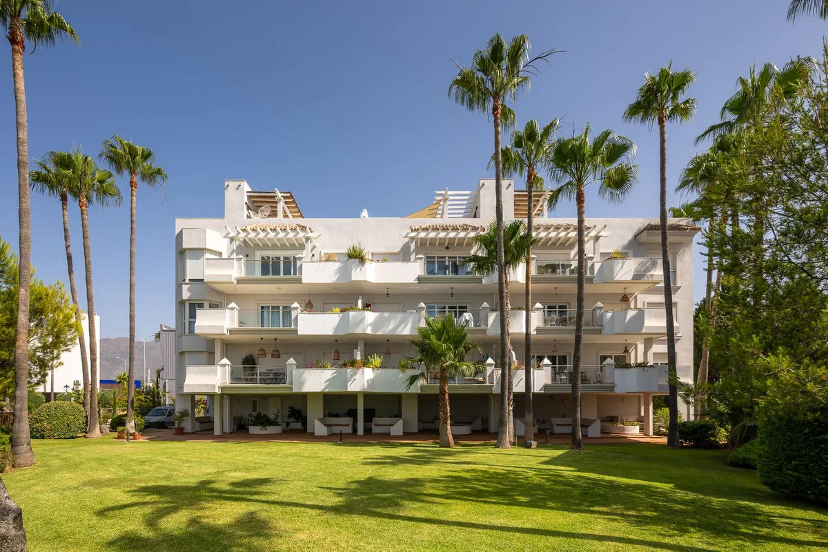Estepona – 3 soverom, sørvestterrasse og panoramautsikt over havet, med gangavstand til gamlebyen – bilde 27