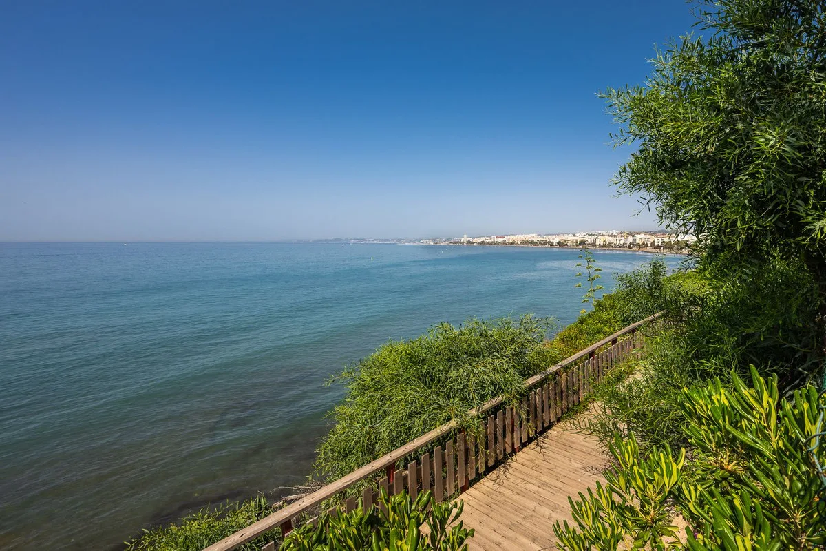 Estepona – 3 soverom, sørvestterrasse og panoramautsikt over havet, med gangavstand til gamlebyen – bilde 29