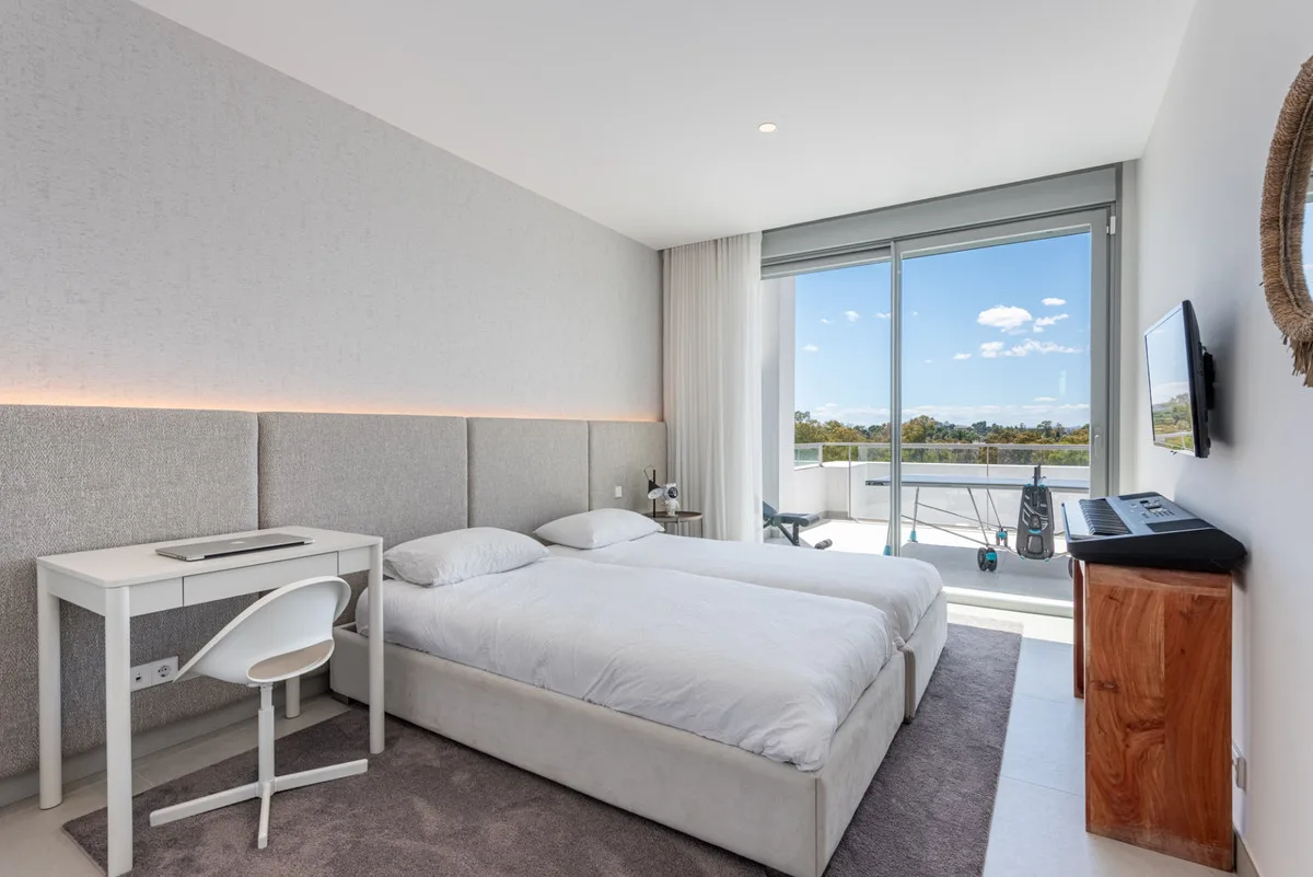 San Pedro de Alcántara – moderne rekkehus i Treetops med 4 soverom, privat hage og sol fra vest – bilde 18