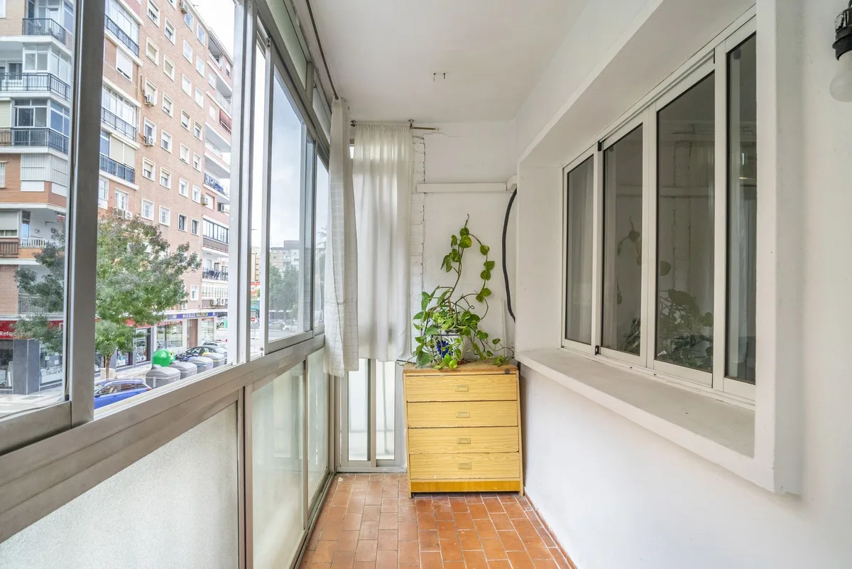 Málaga – Lys familieleilighet med 3 soverom og terrasse – bilde 13
