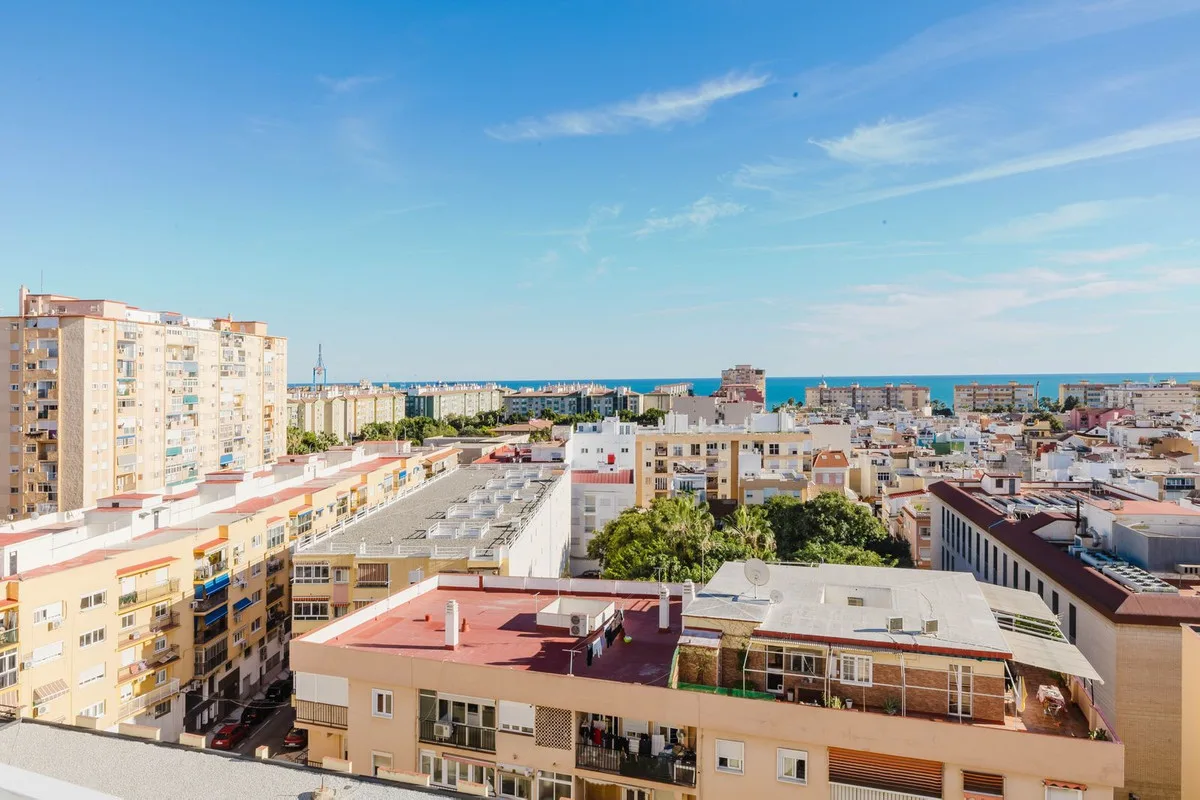 Huelin, Málaga – Renovert leilighet i niende etasje med sjøutsikt, nær stranden og togstasjonen – bilde 26