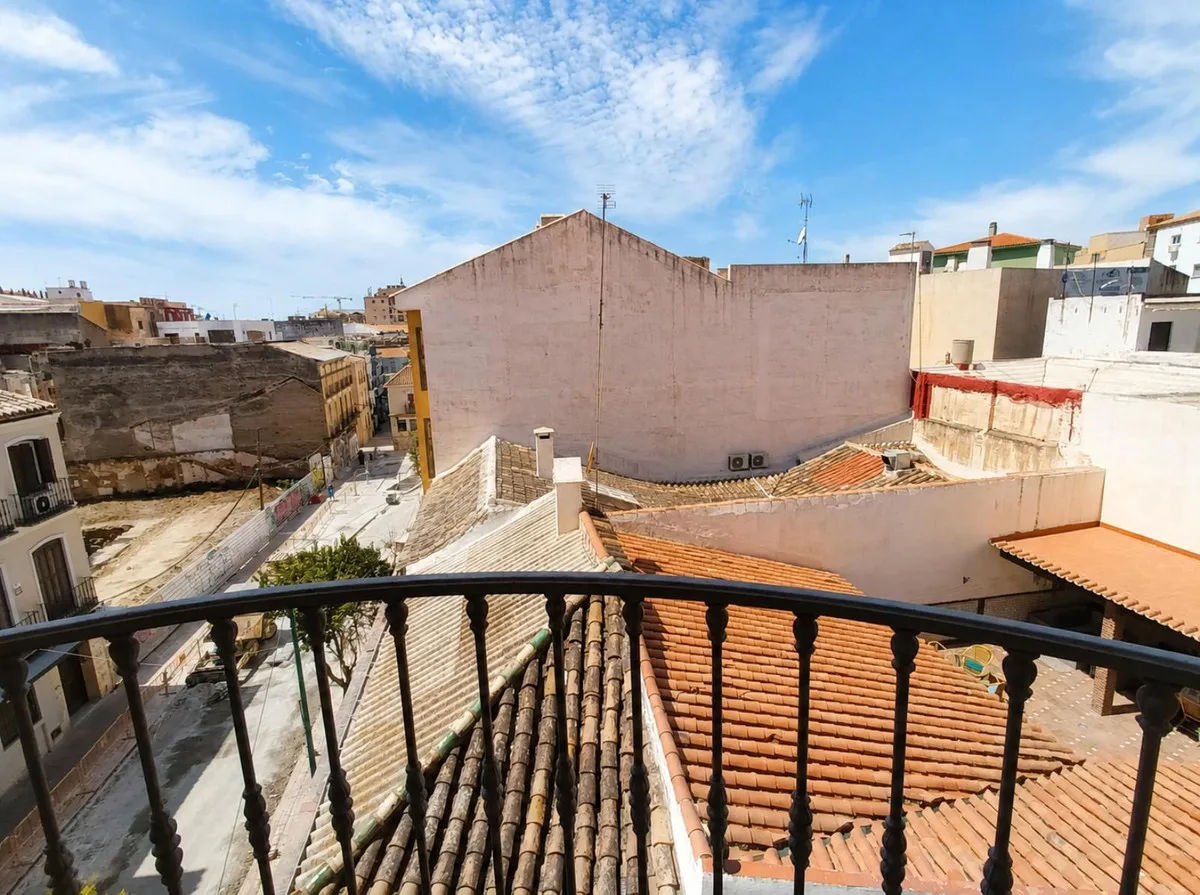 Málaga sentrum – møblert toppleilighet med turistlisens og privat takterrasse med utsikt over byen – bilde 16