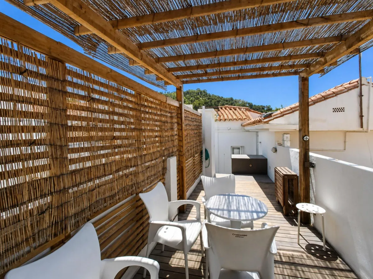 Málaga sentrum – møblert toppleilighet med turistlisens og privat takterrasse med utsikt over byen – bilde 17