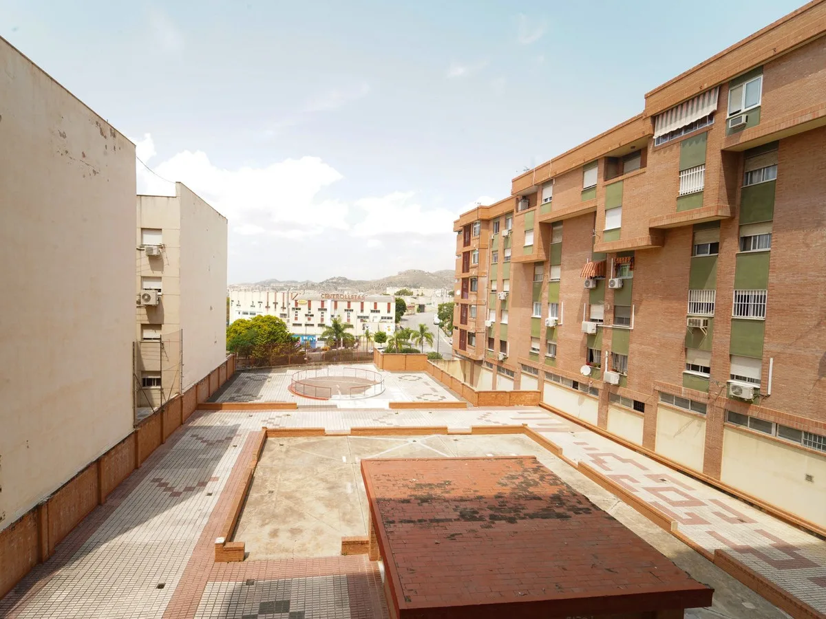 Málaga sentrum – Stor leilighet med 4 soverom kun 15 minutter fra gamlebyen – bilde 31