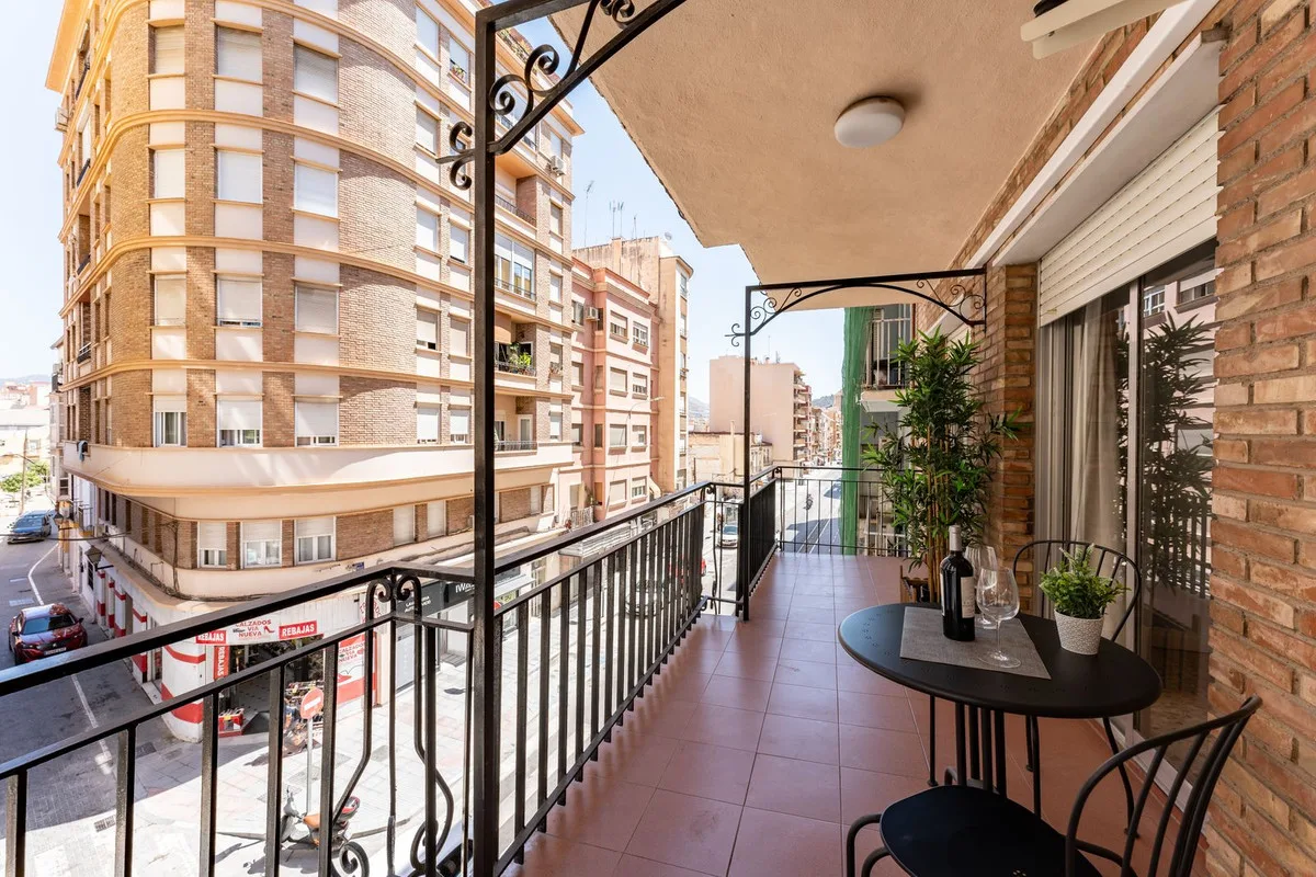 Málaga – Leilighet med turistlisens og innvendig gårdsplass – bilde 20