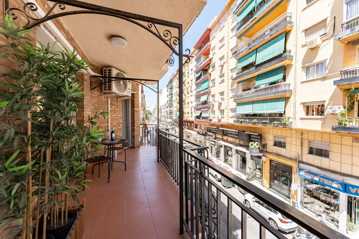 Málaga – Leilighet med turistlisens og innvendig gårdsplass – bilde 21