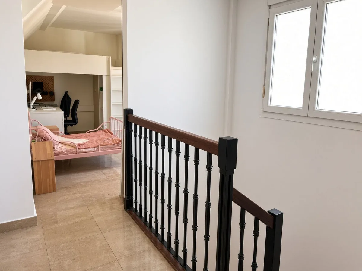 La Duquesa – leilighet over to plan med tre soverom, store terrasser, havutsikt og parkering for to biler – bilde 25