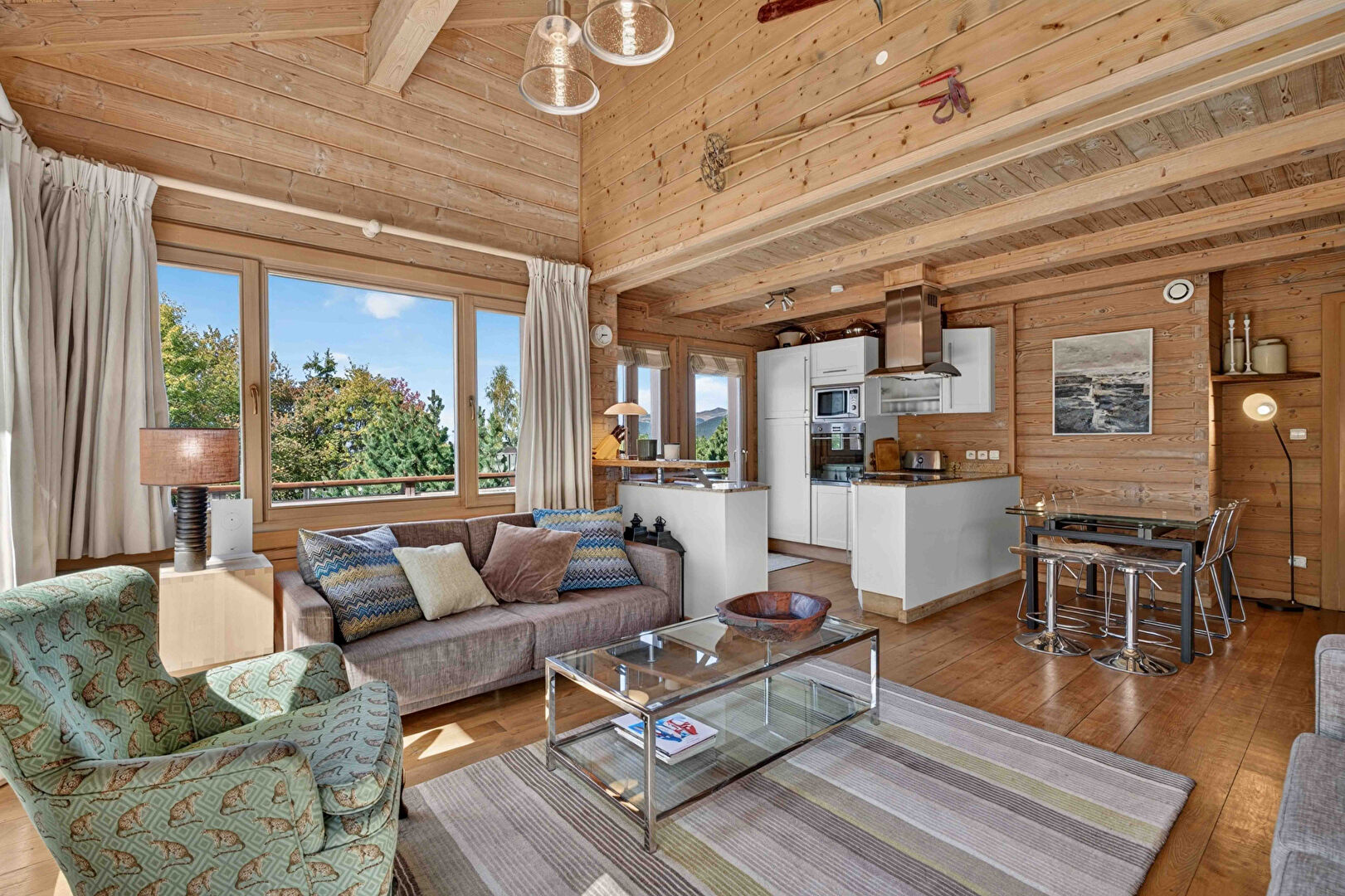Les Meribel Les Allues - De franske Alper - Sjarmerende treromsleilighet med flott sydvendt terrasse – bilde 1