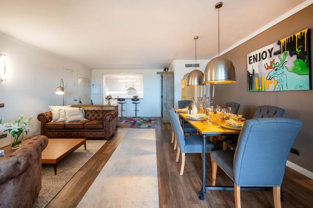 Calahonda – leilighet med panoramautsikt over havet, glassinnkledd terrasse og fem felles basseng – bilde 12