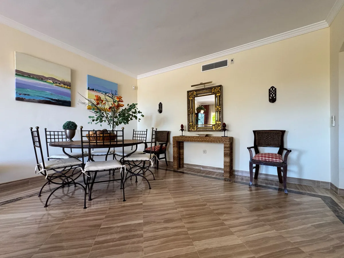 Hacienda, Elviria – Stor leilighet med flott utsikt – bilde 6
