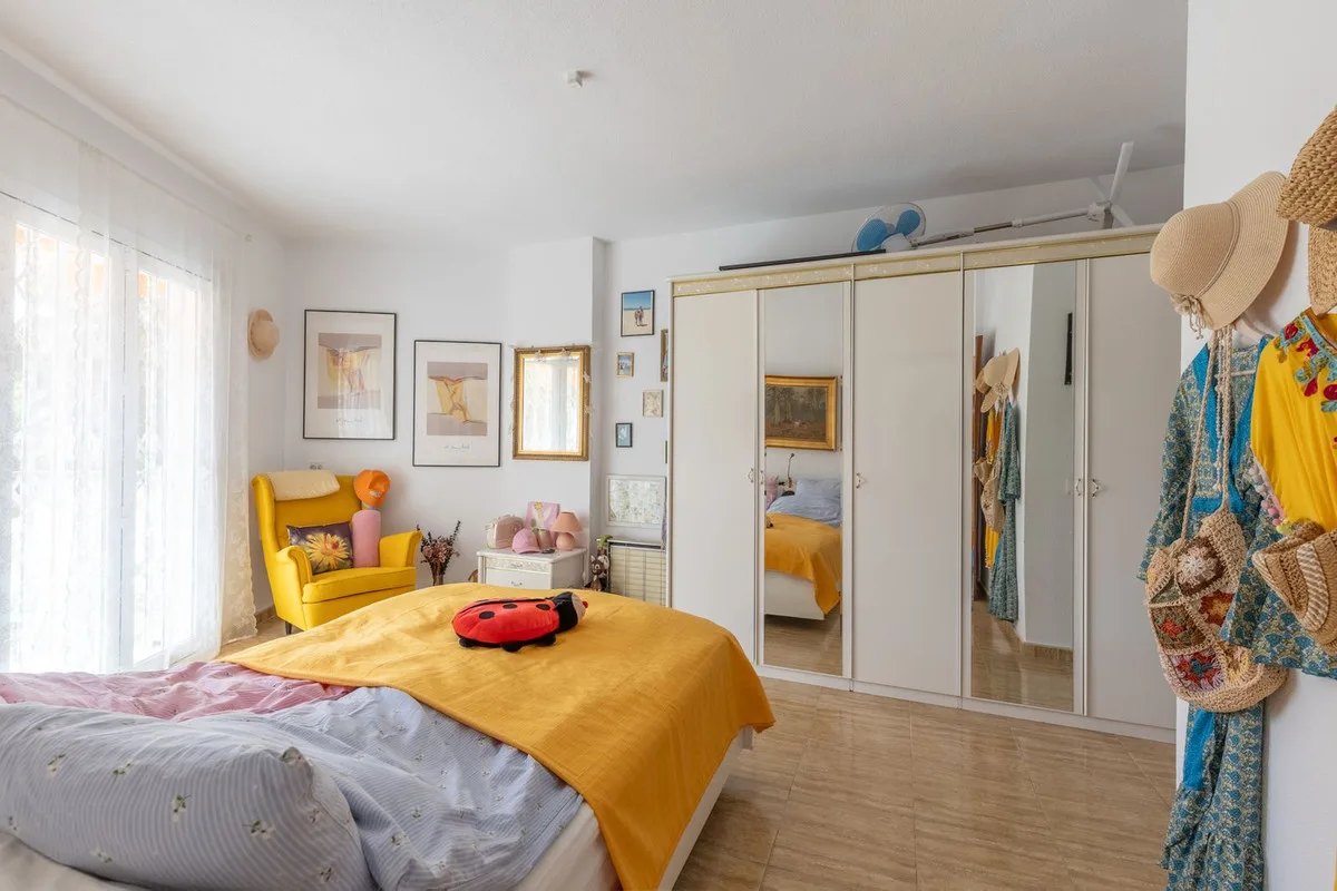 Torremolinos – Leilighet med ti minutters gange til Puerto Marina og stort fellesbasseng – bilde 19