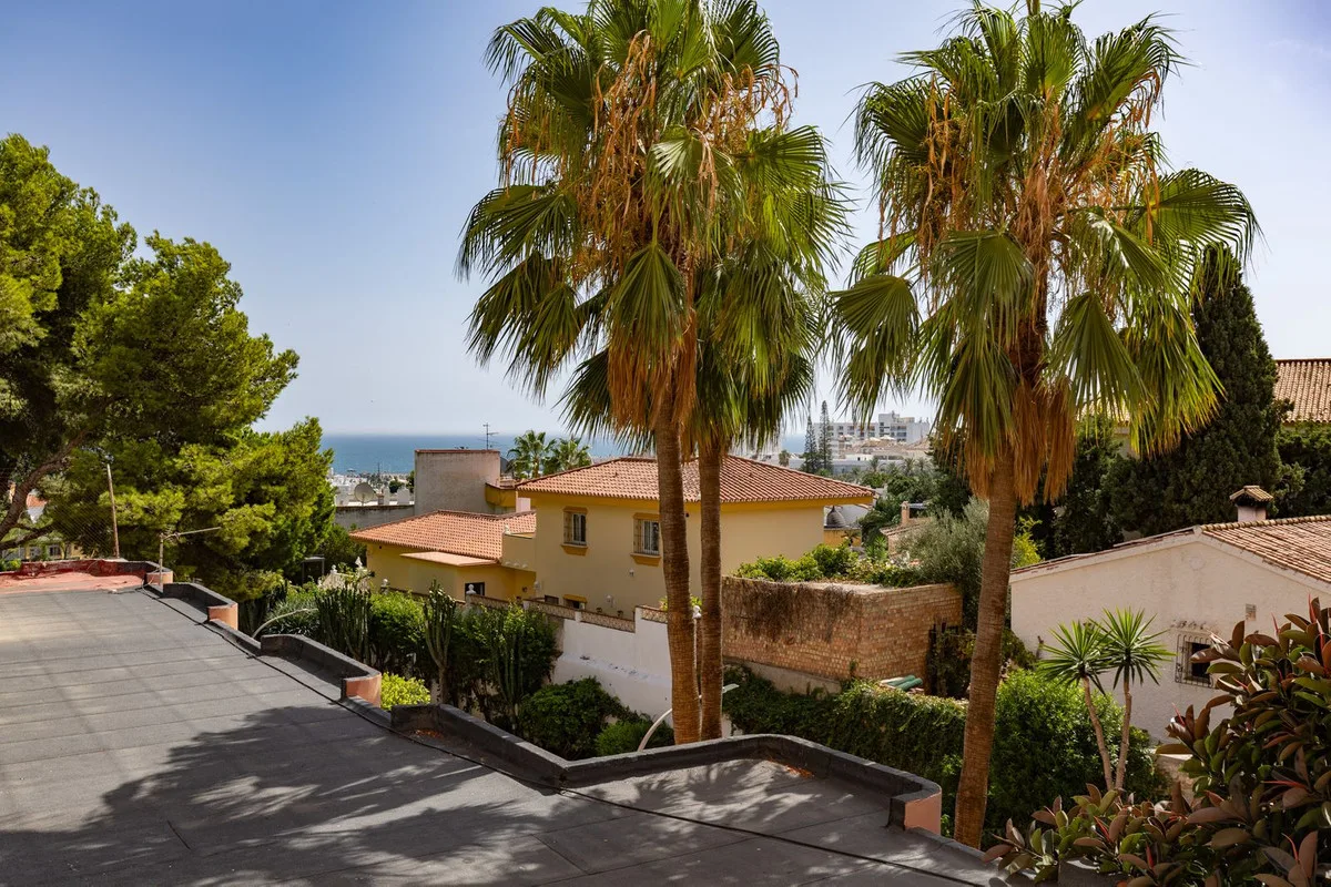 Torremolinos – Leilighet med ti minutters gange til Puerto Marina og stort fellesbasseng – bilde 26