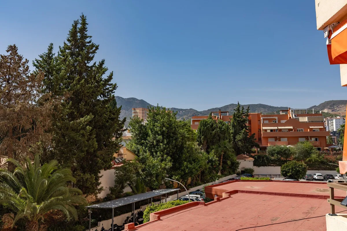 Torremolinos – Leilighet med ti minutters gange til Puerto Marina og stort fellesbasseng – bilde 27