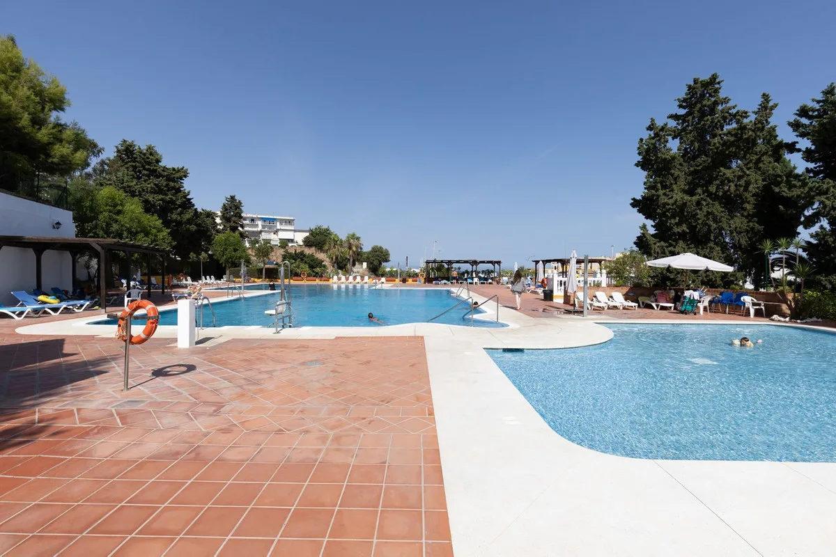 Torremolinos – Leilighet med ti minutters gange til Puerto Marina og stort fellesbasseng – bilde 31