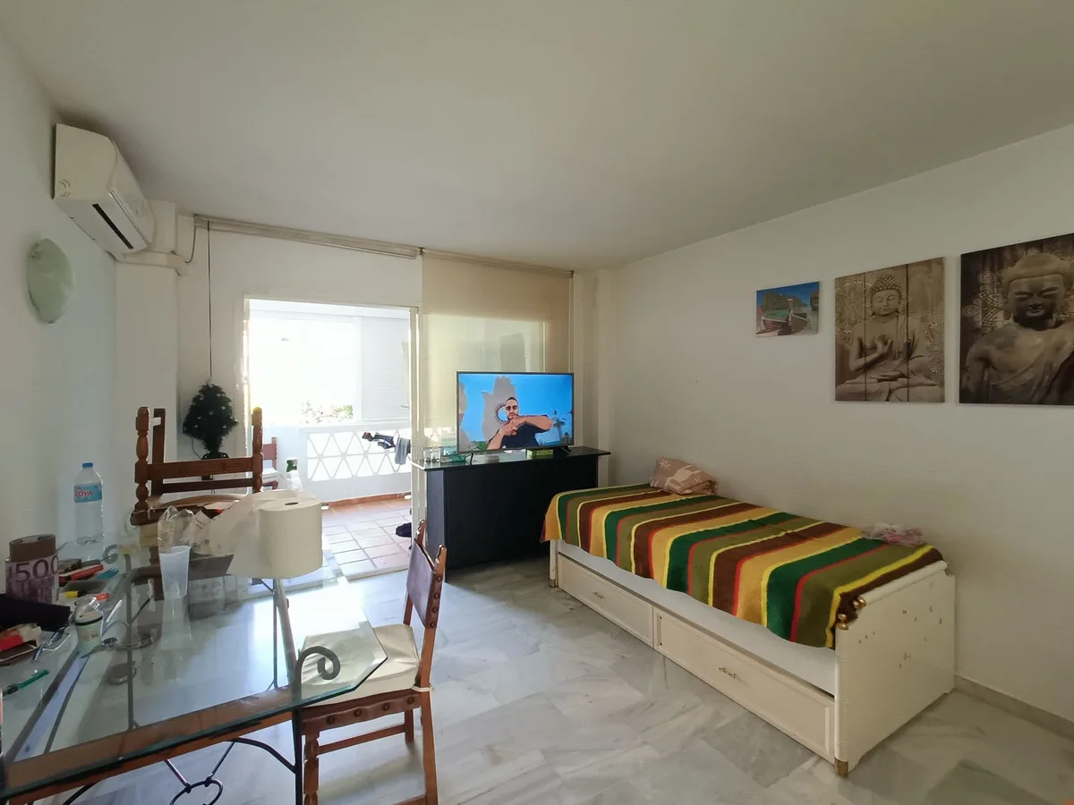 Torremolinos – Sørvendt terrasse, to soverom og privat parkering i lukket anlegg nær havet – bilde 17