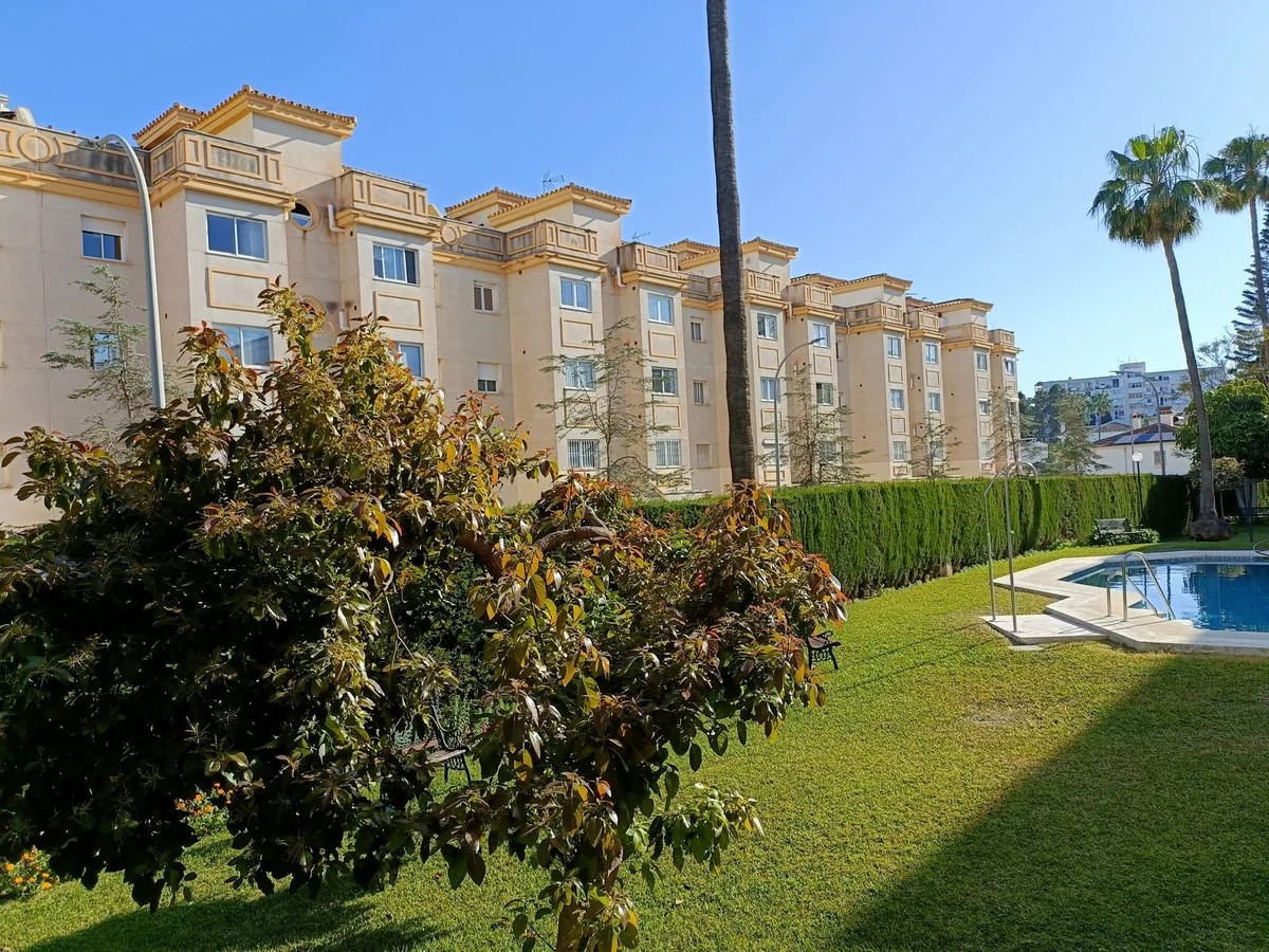 Torremolinos – Sørvendt terrasse, to soverom og privat parkering i lukket anlegg nær havet – bilde 29