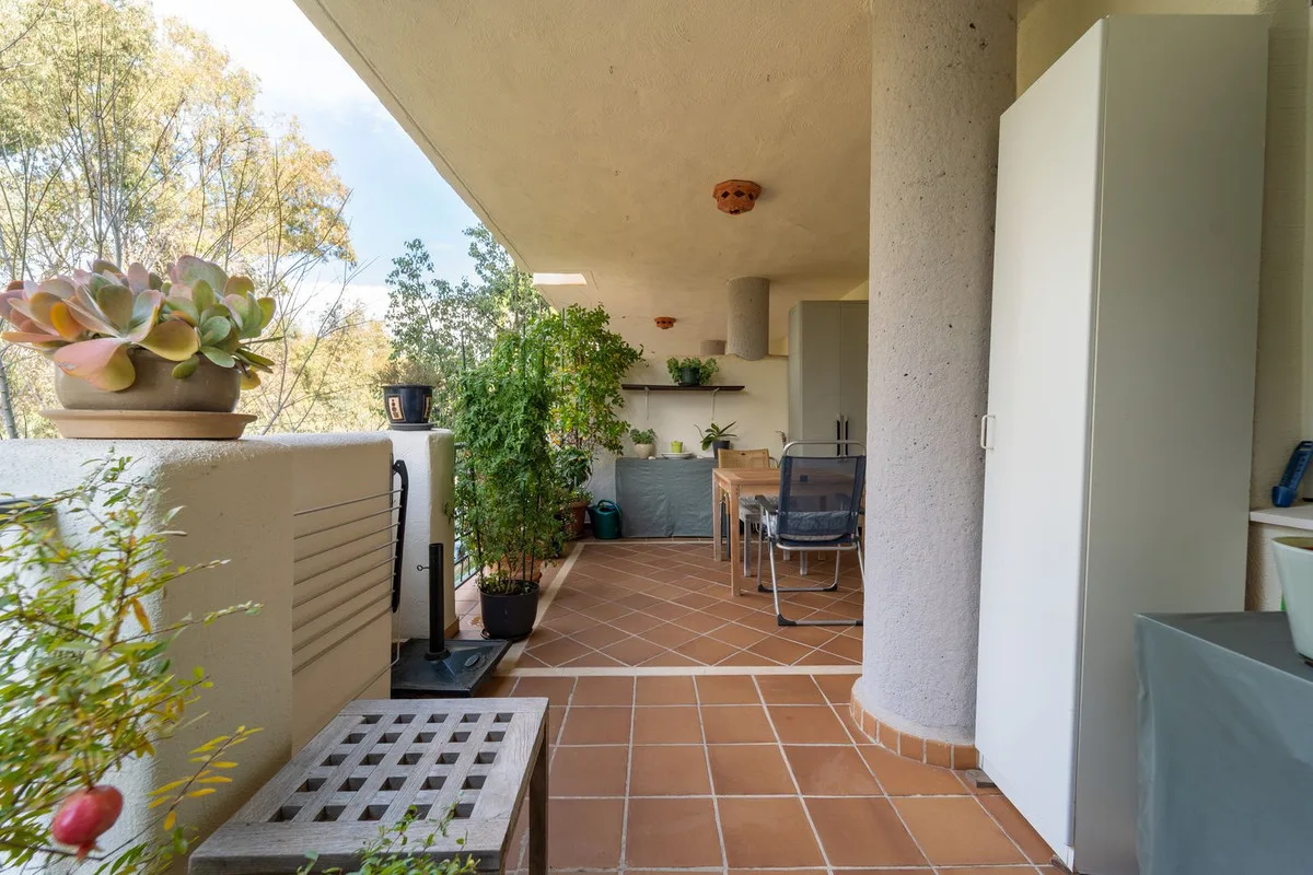 Elviria - Romslig leilighet med to soverom, terrasse og privat garasje – bilde 8