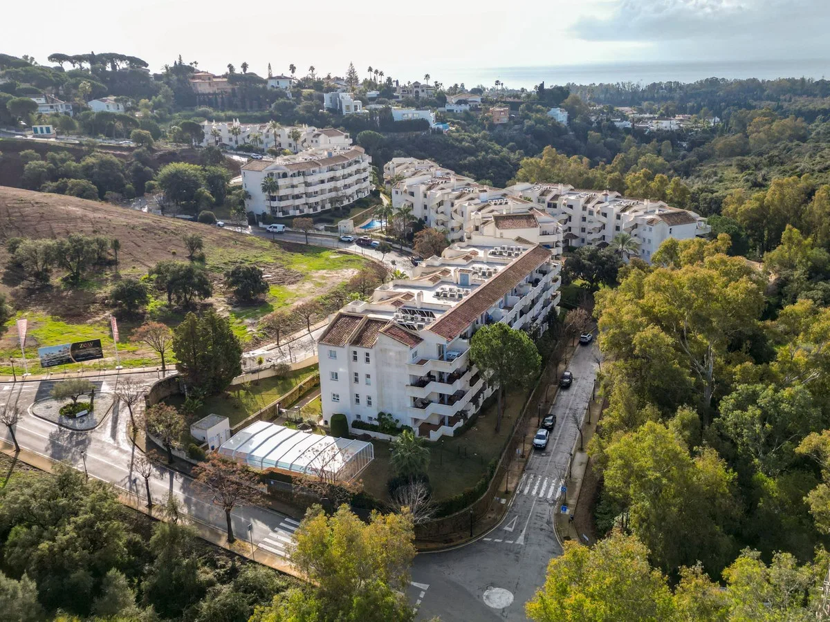 Elviria - Romslig leilighet med to soverom, terrasse og privat garasje – bilde 34