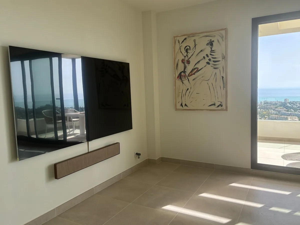 Benalmádena – Ny toppleilighet med panoramautsikt over havet og takterrasse med jacuzzi – bilde 8