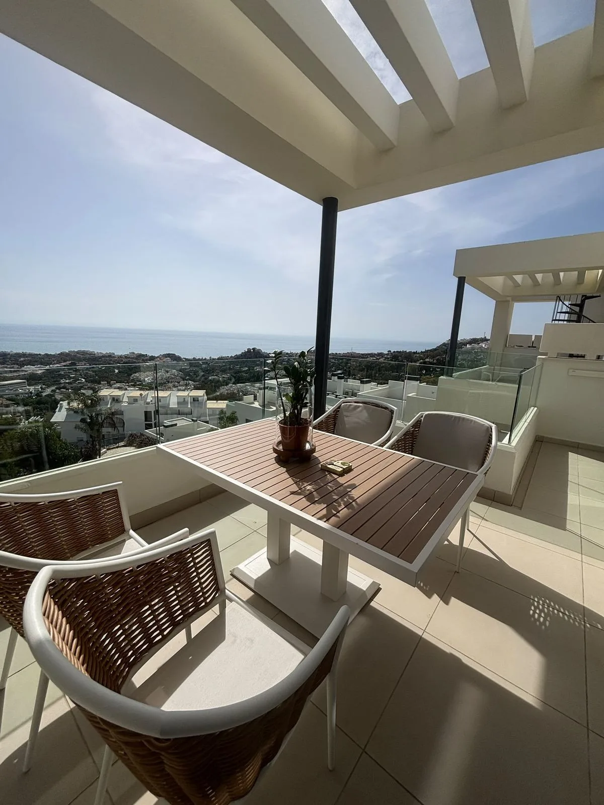 Benalmádena – Ny toppleilighet med panoramautsikt over havet og takterrasse med jacuzzi – bilde 10