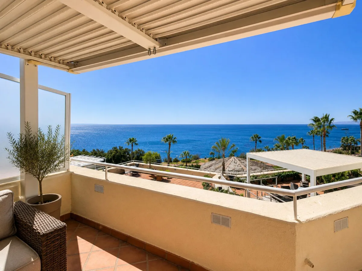Estepona – Penthouse på første linje med utsikt over Middelhavet, Gibraltar og Afrika fra egen solterrasse – bilde 25