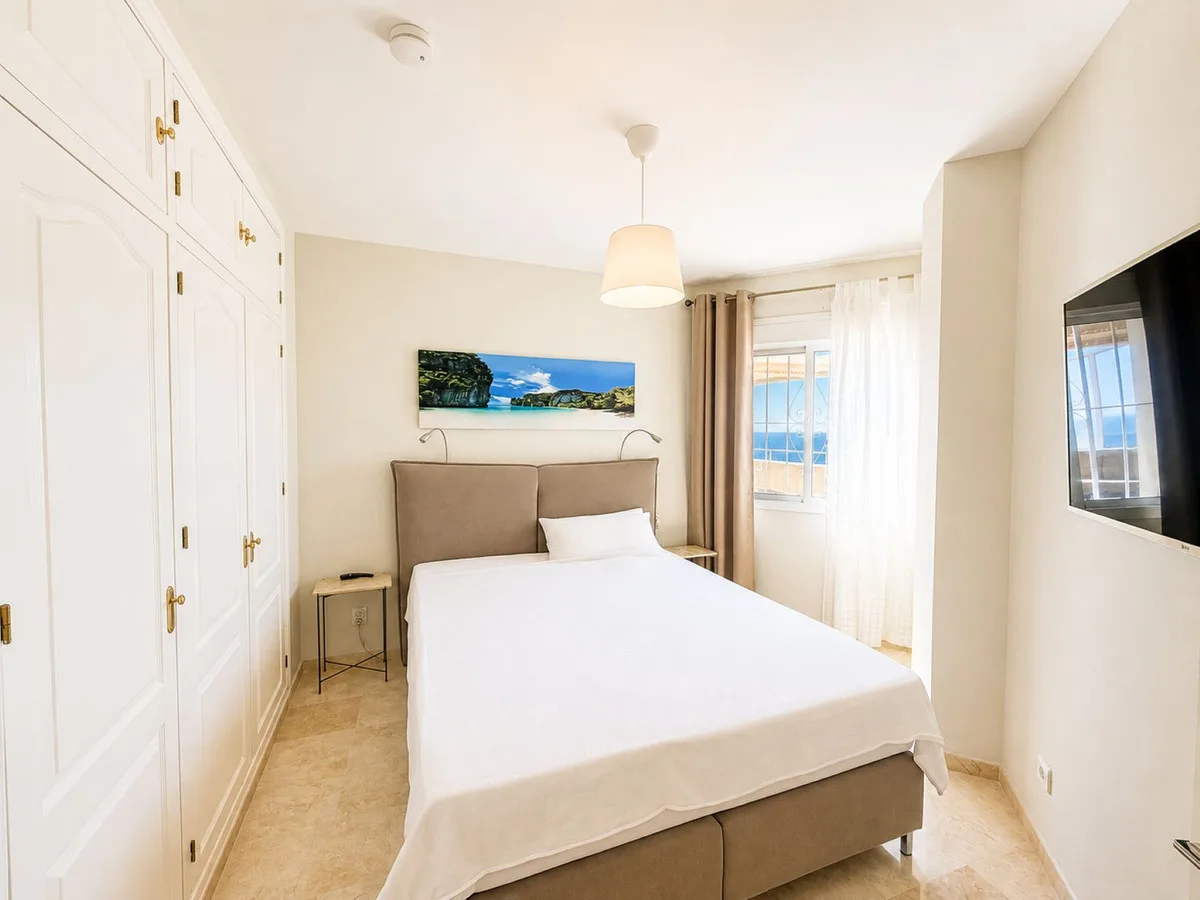 Estepona – Penthouse på første linje med utsikt over Middelhavet, Gibraltar og Afrika fra egen solterrasse – bilde 28