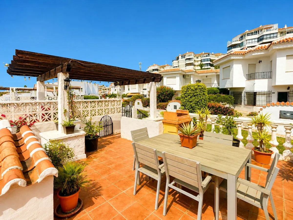 Peñoncillo, Torrox Costa – rekkehus med havutsikt og takterrasse, kort gange fra stranden – bilde 5