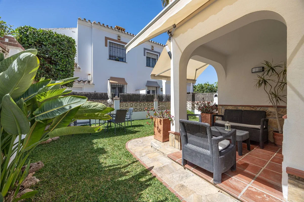 El Peñoncillo, Torrox Costa – Innflytningsklart rekkehus med privat hage og grillplass i rolig område – bilde 8