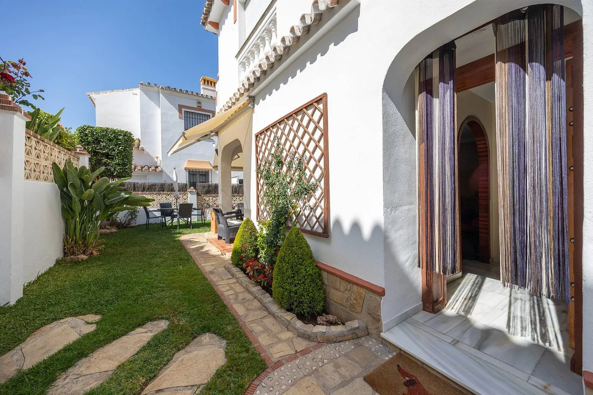 El Peñoncillo, Torrox Costa – Innflytningsklart rekkehus med privat hage og grillplass i rolig område – bilde 9