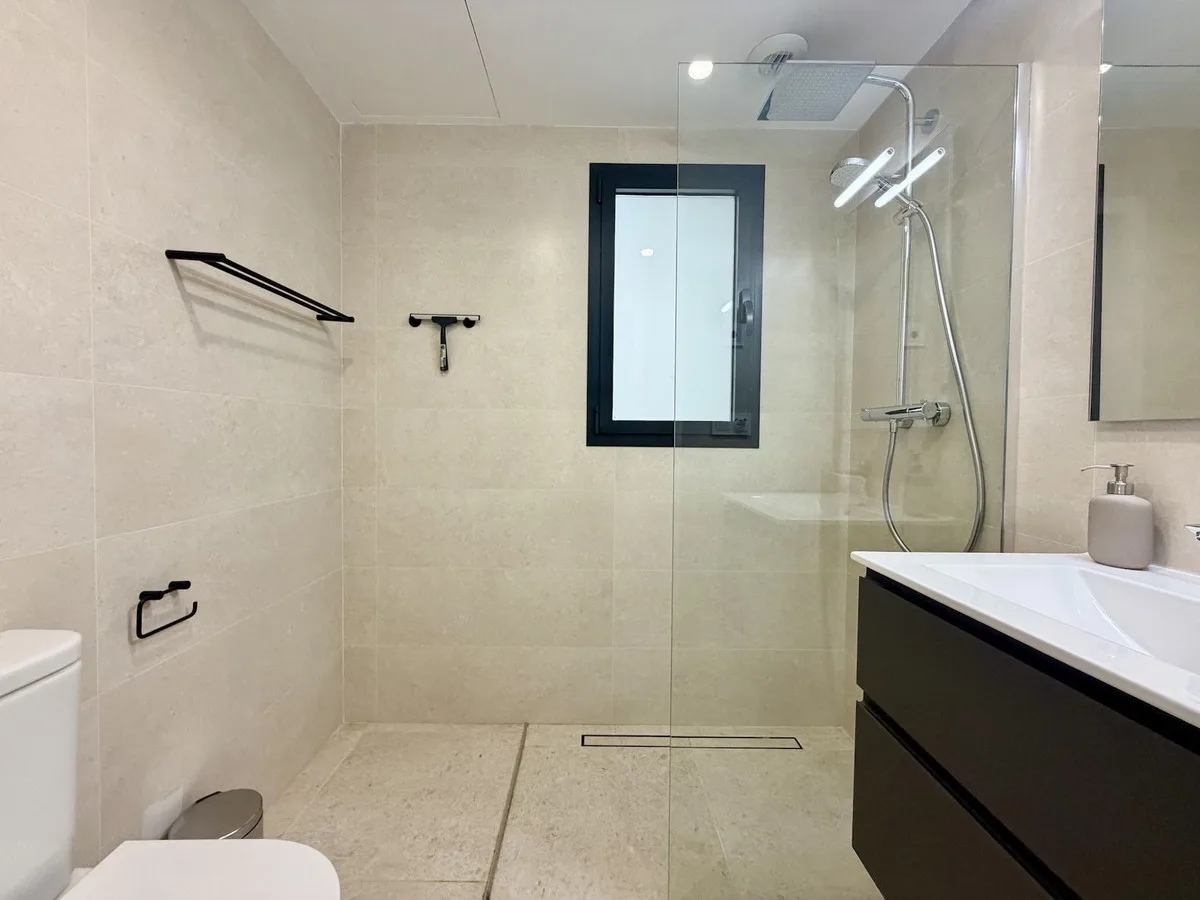 Torrox Costa – Nytt rekkehus i El Mirador Spa & Resort, med havutsikt fra flere terrasser og spa i anlegget – bilde 11